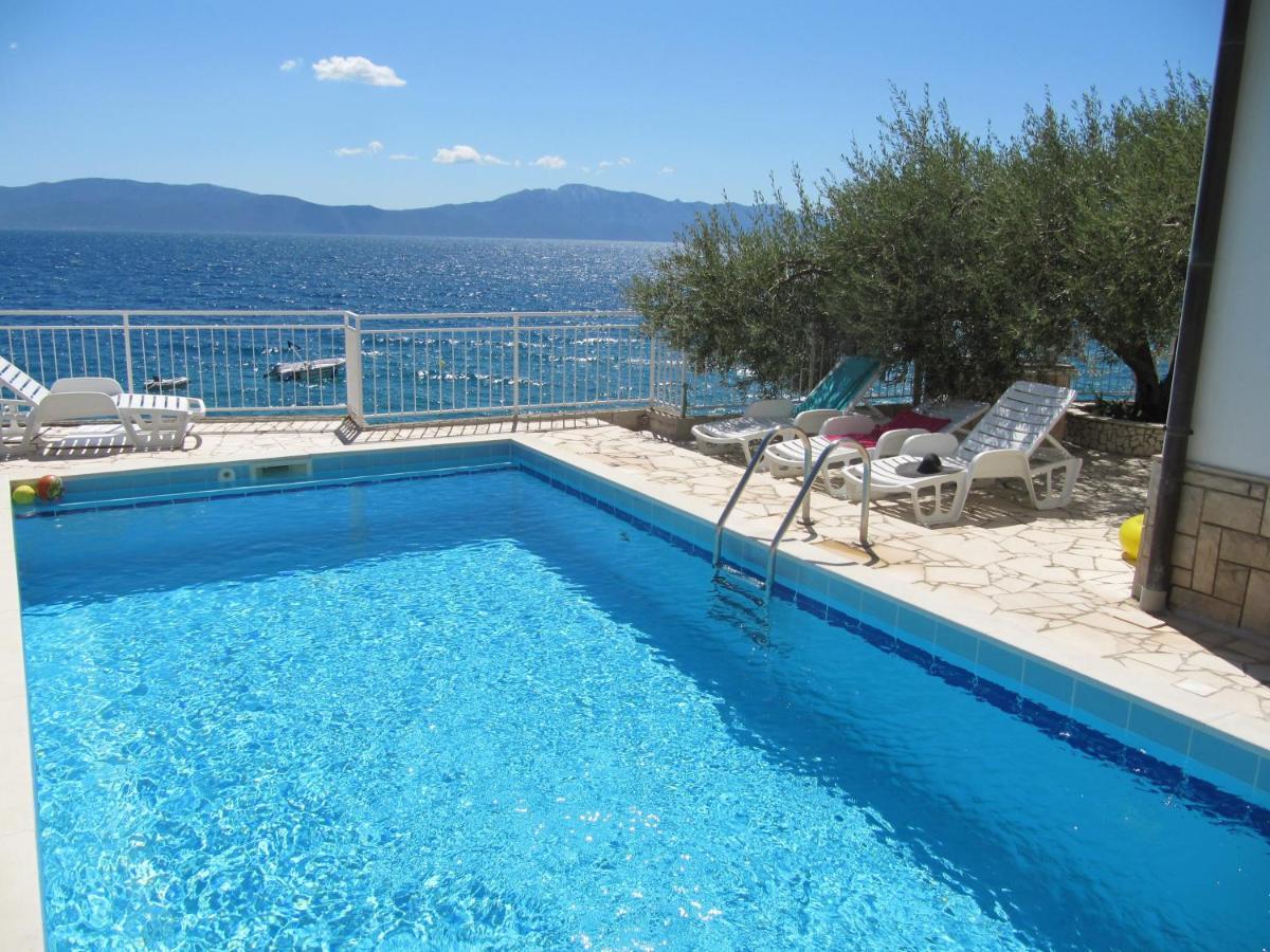 Apartments And Rooms With A Swimming Pool Brist, Makarska - 15620 Extérieur photo
